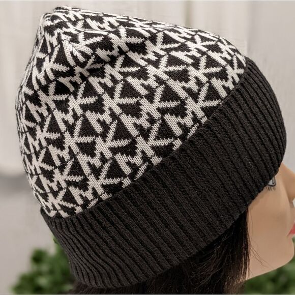Michael Kors Authentic Allover Logo Black Winter Beanie Hat - Picture 3 of 6